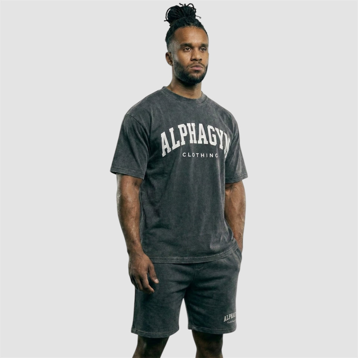 COLLEGE Oversized T-Shirt – Grey Washed – weitere Ansicht des College Designs