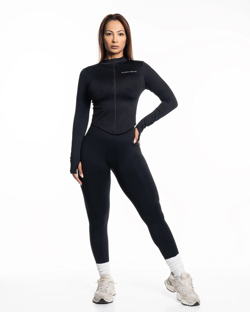 ALPHA GYM VALORA Set Schwarz – Shaping Zip Jacket und Seamless Scrunch Leggings Damen